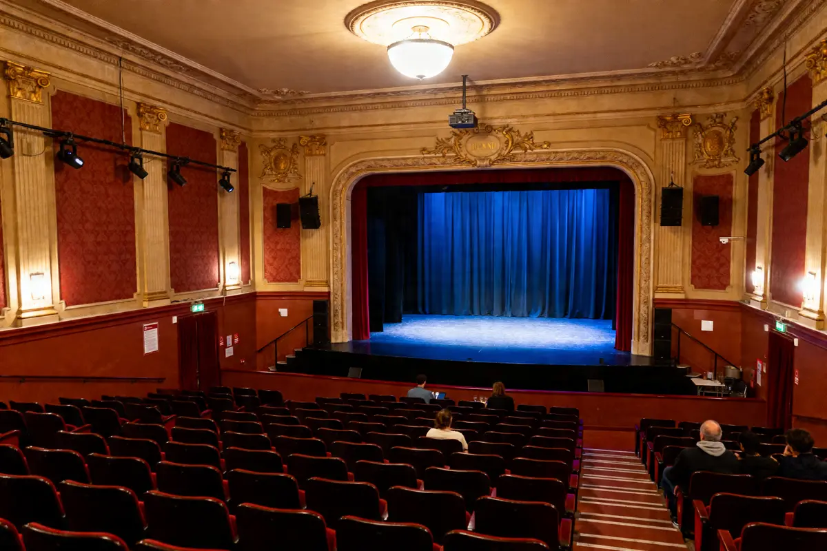 Théâtre du renard à Paris : Réservez salles et événements